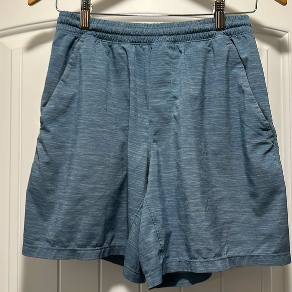 Lululemon shorts, men, small - Picture 1 of 5